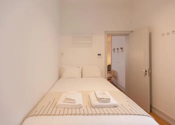 Flh Bacalhoeiros Spacious