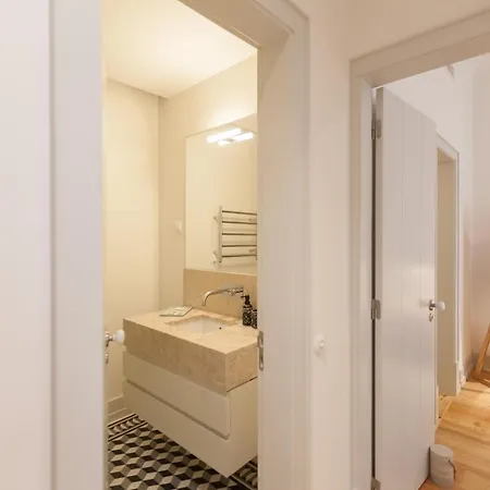 Flh Bacalhoeiros Spacious Daire Lisboa